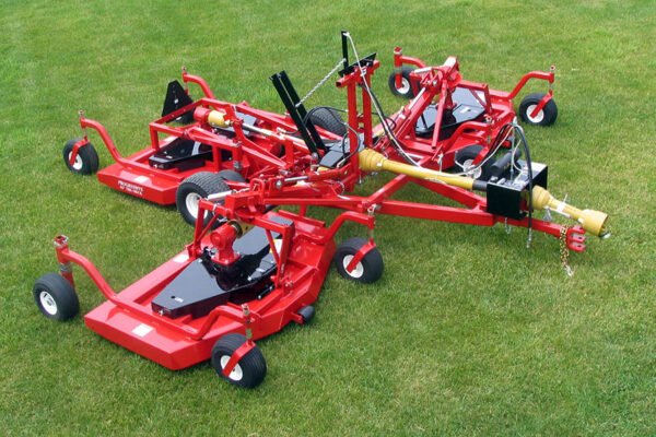 Progressive TD65 Tri-Deck Finishing Mower - Image 2