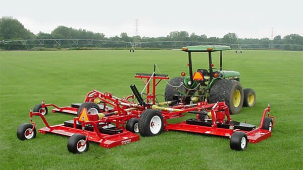 Progressive TD92/TD92G Tri-Deck Rotary Finishing Mower