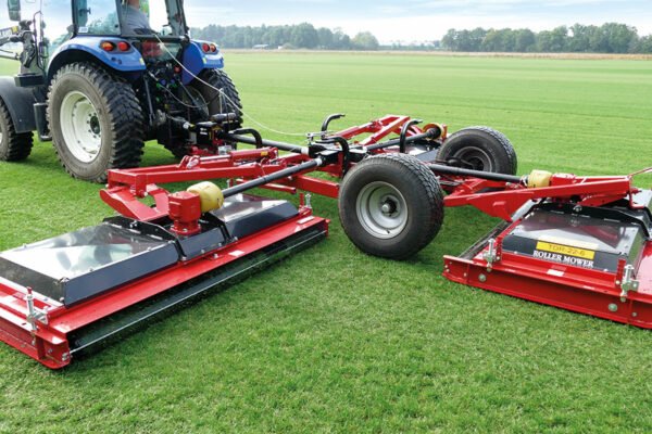 Progressive TDR 22-6 6 blade Tri-Deck Roller Mower