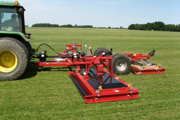 Progressive TDR-22 / TDR-22G Tri-Deck Roller Finishing Mower