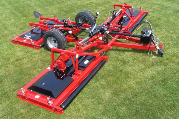 Progressive TDR-22 / TDR-22G Tri-Deck Roller Finishing Mower