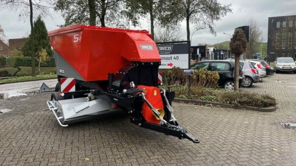 Used Trilo S4 Grass collector - Image 3